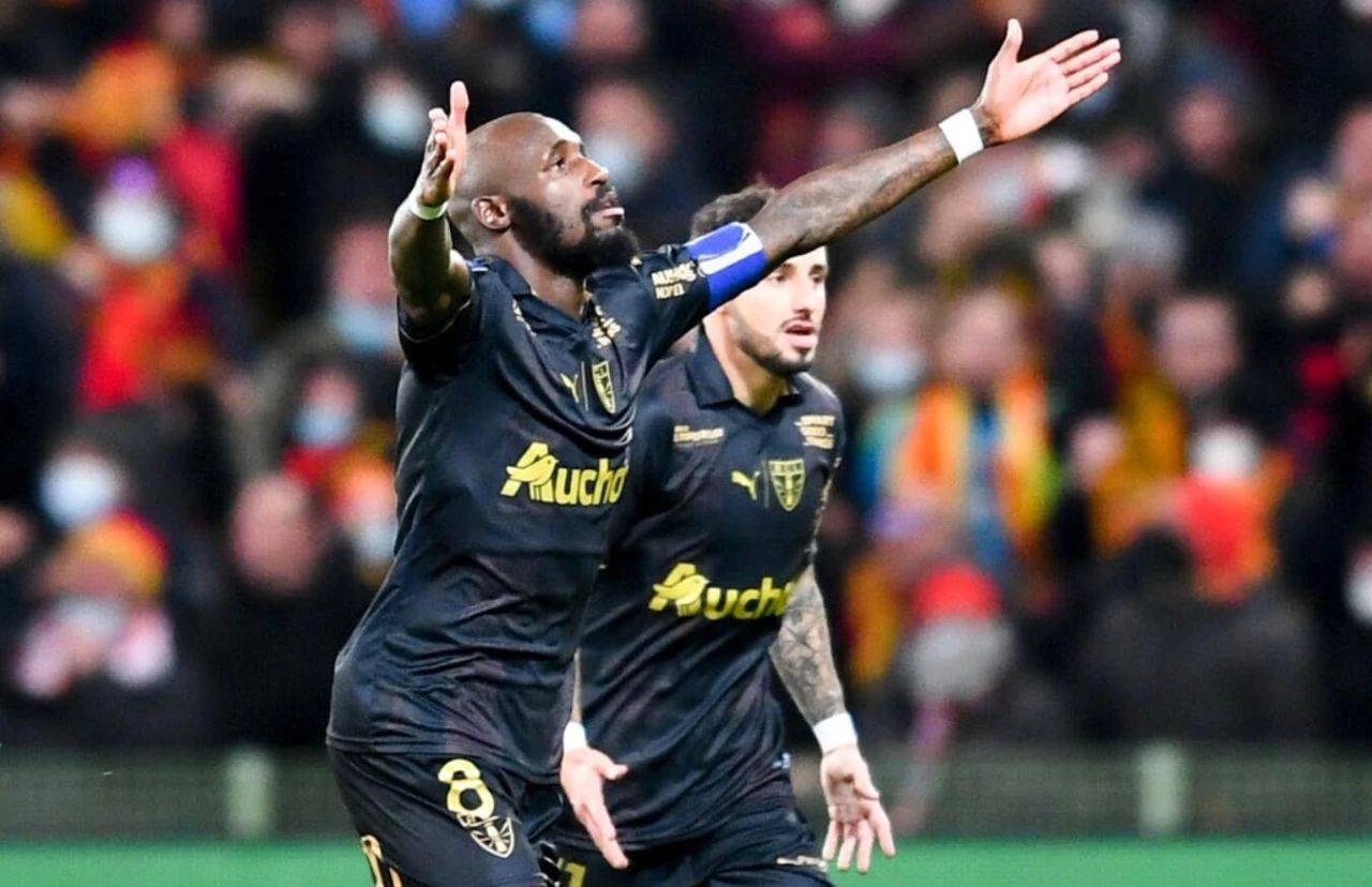 爱博体育-关于奥萨苏纳主场胜出，保级形势稍有好转的信息